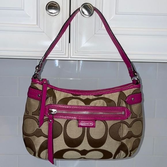 Coach Handbags - Coach Daisy Outline Signature tan/pink handbag purse